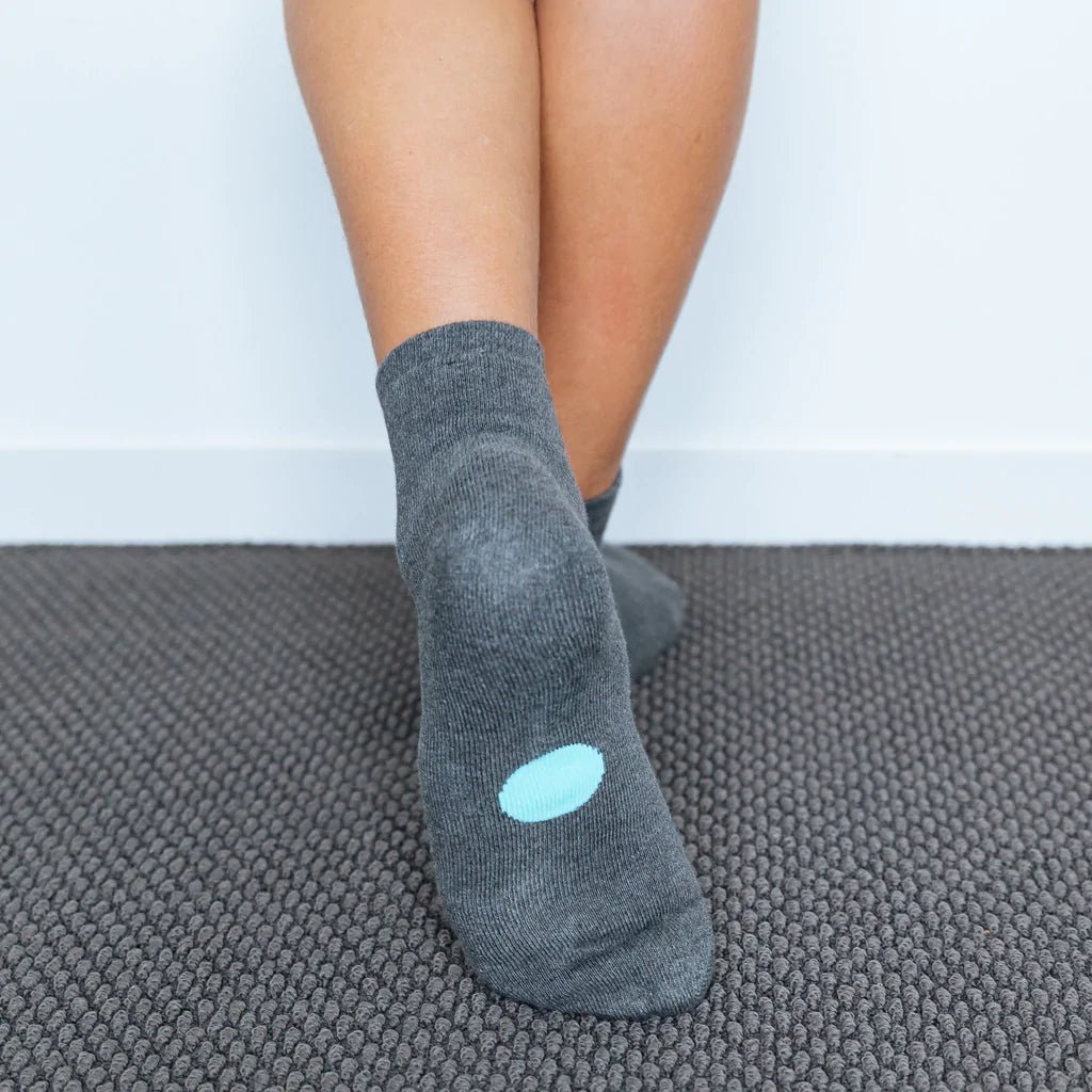 dot on a sock - Grey Quarter Crew Socks - KR30 - 10